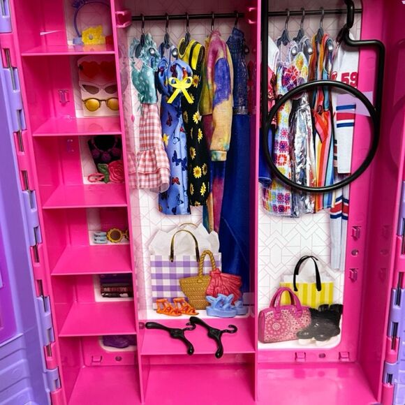 2016 Barbie Fashionistas Ultimate Doll Closet Purple & Pink Case - Picture 12 of 12